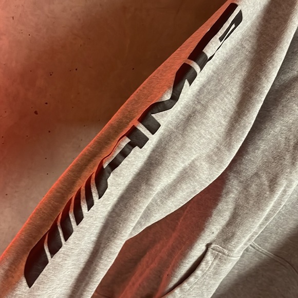 PALACE x AMG Hoodie - Picture 3 of 8